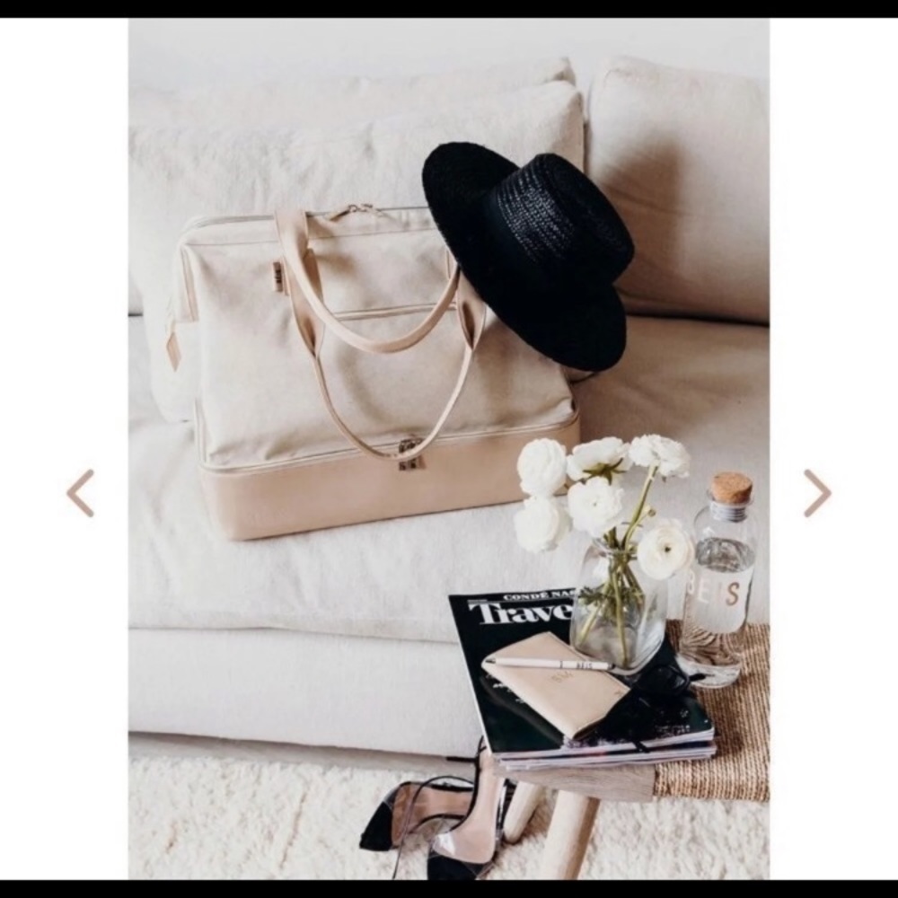 Elegant Cream and Tan Women's Bag
